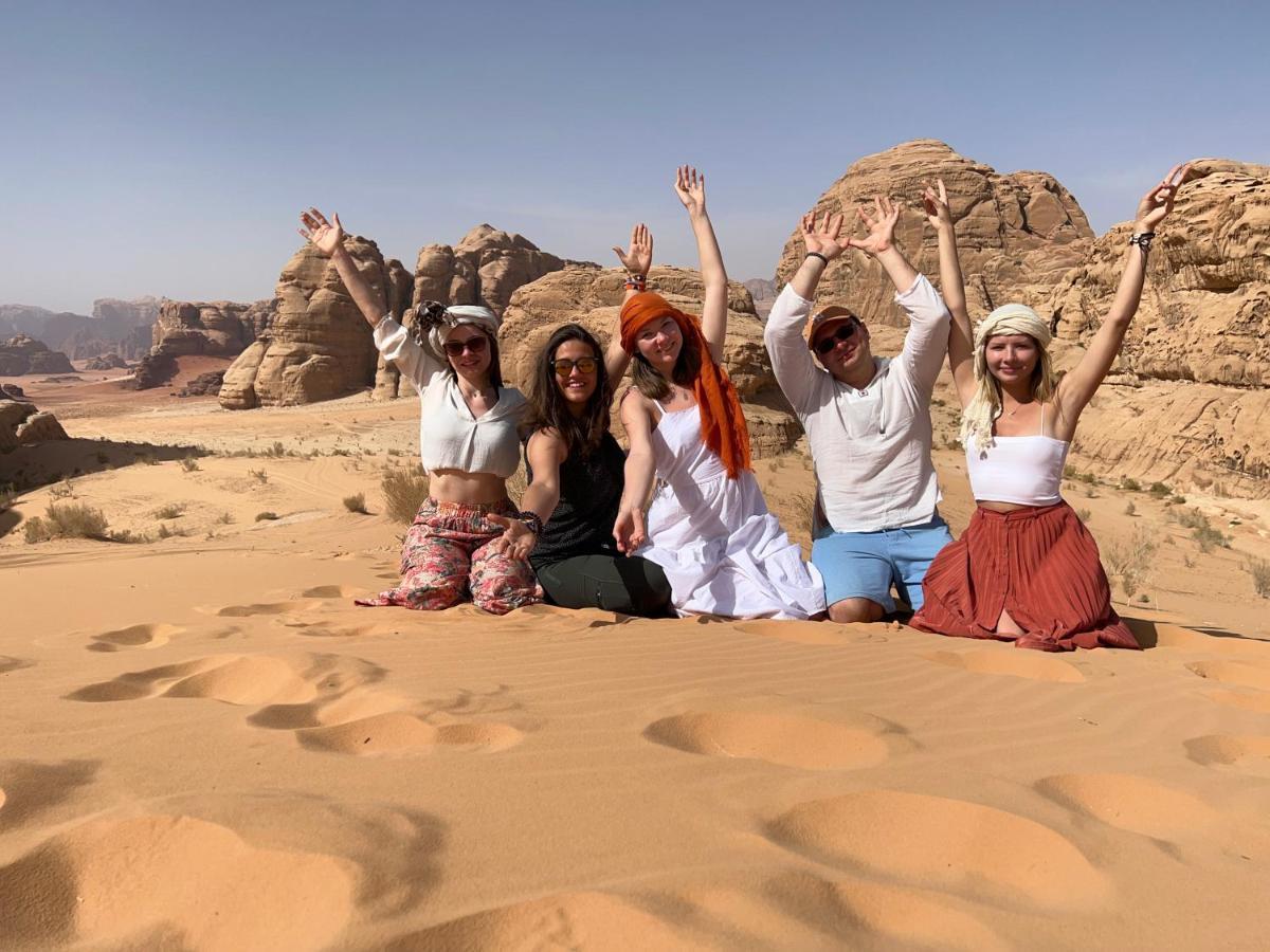 Hotel Wadirum Sunset Camp Wadi Rum Esterno foto