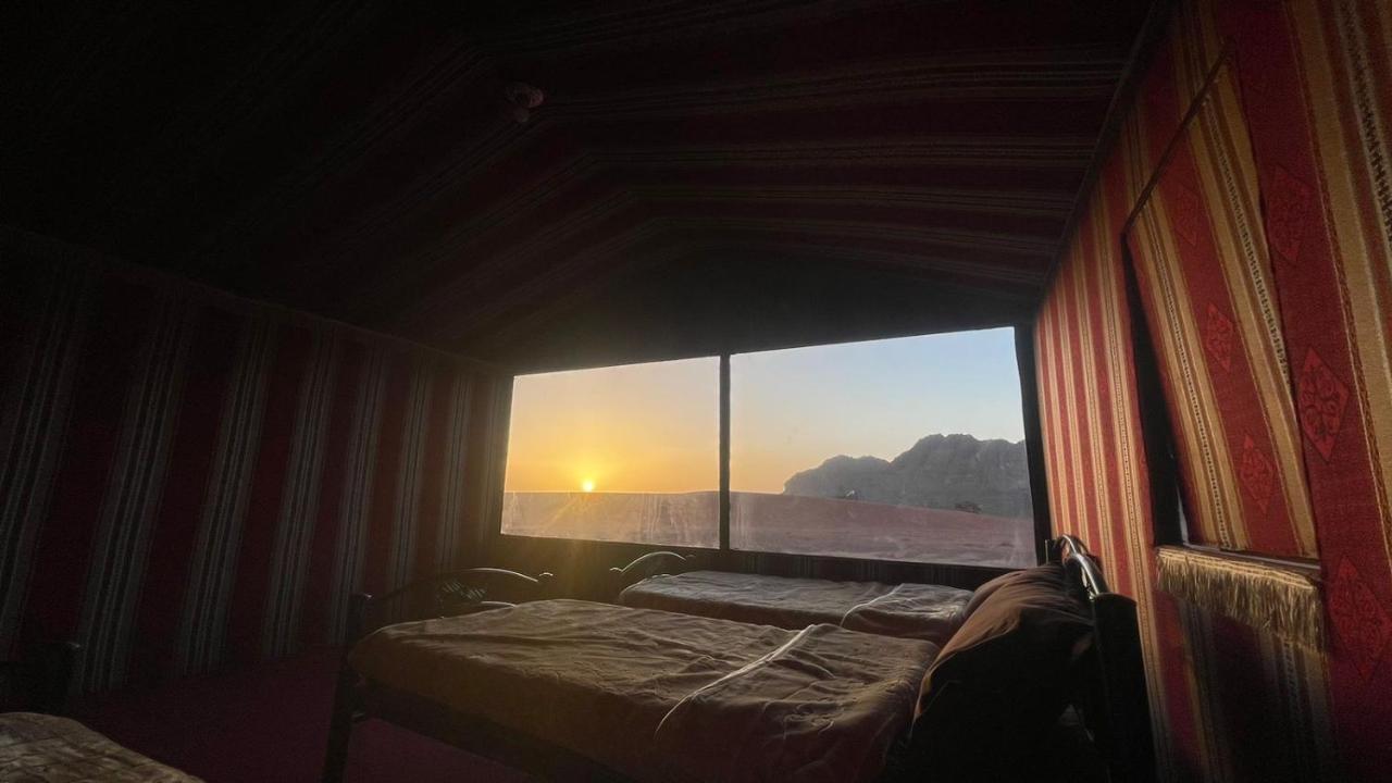 Hotel Wadirum Sunset Camp Wadi Rum Esterno foto
