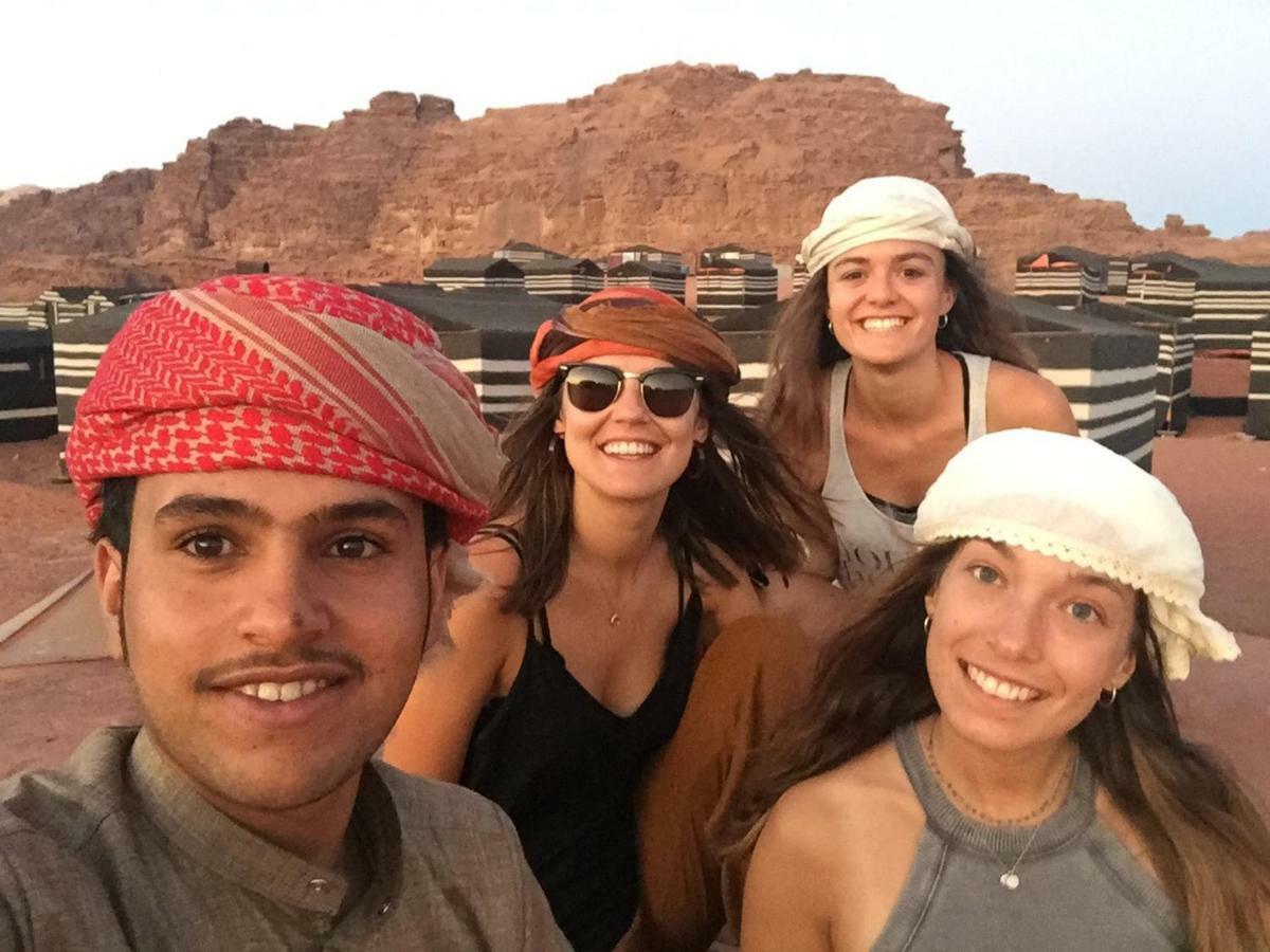 Hotel Wadirum Sunset Camp Wadi Rum Esterno foto